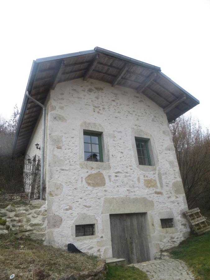 L'Hermitage Yenne Екстериор снимка